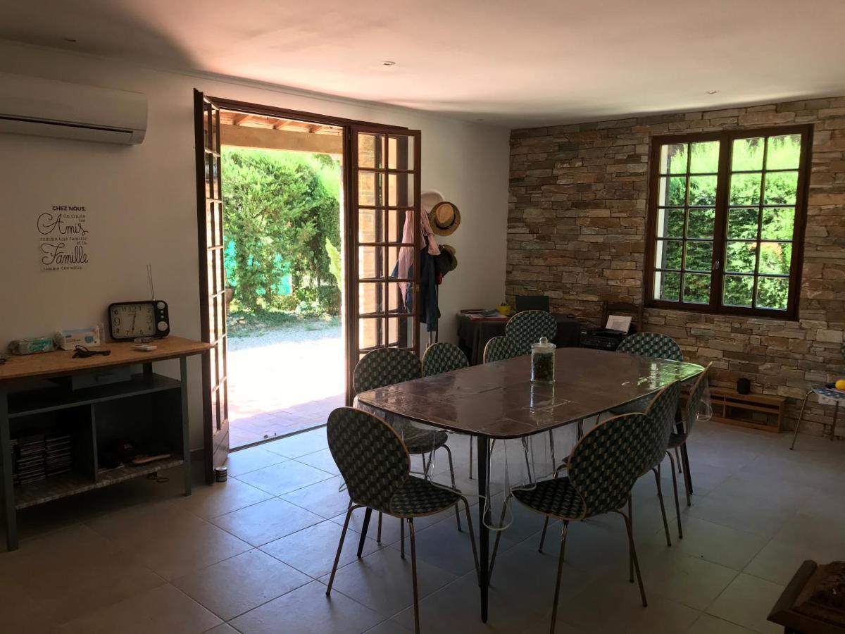 Vila En Buena Hora Saze  Exteriér fotografie