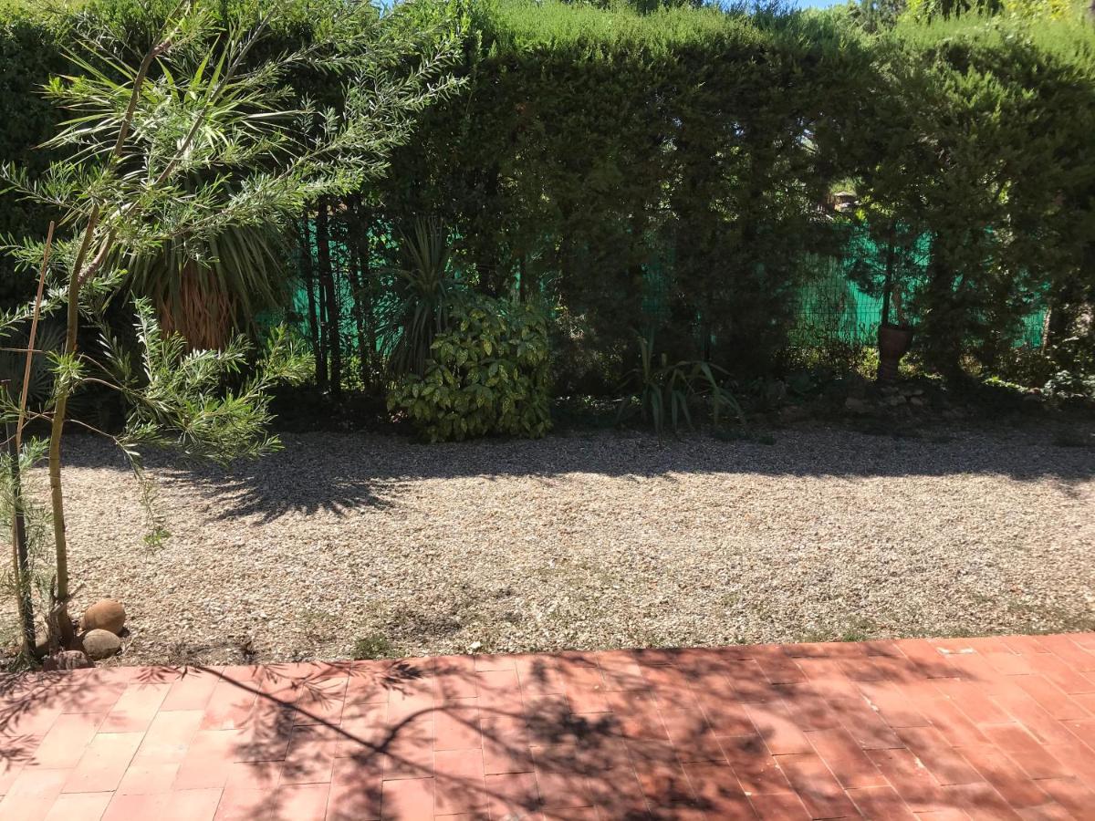 Vila En Buena Hora Saze  Exteriér fotografie