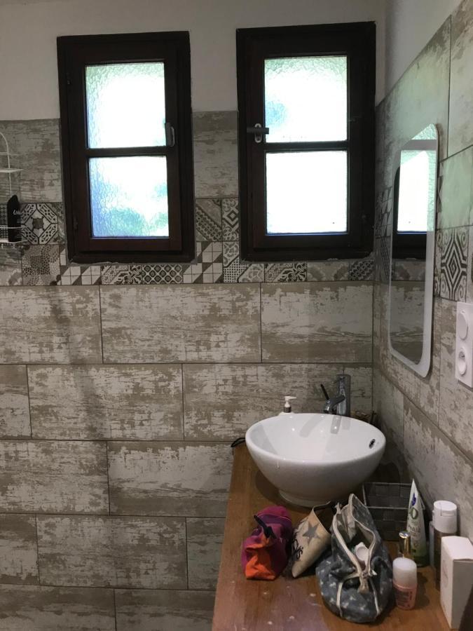 Vila En Buena Hora Saze  Exteriér fotografie